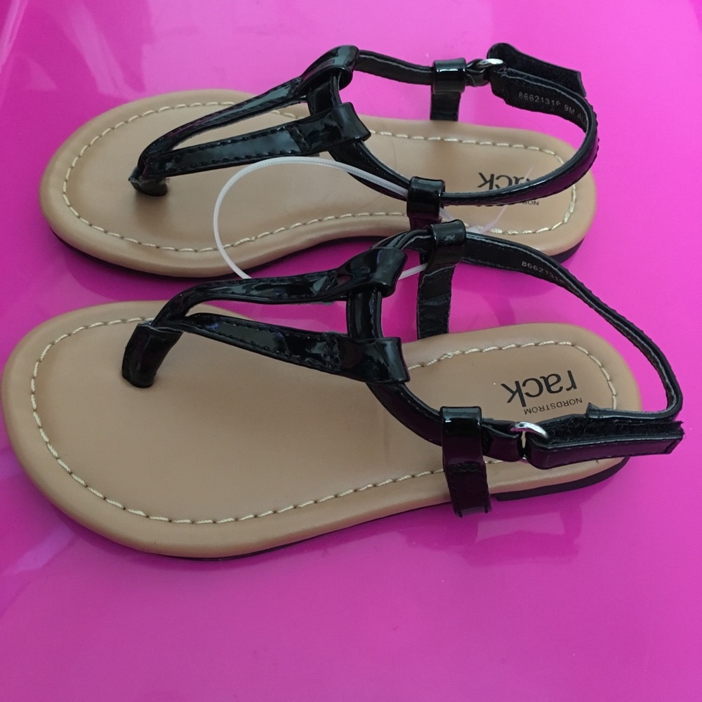 **SOLD** Nordstrom Rack Audra Sandal - Picture 2 of 2